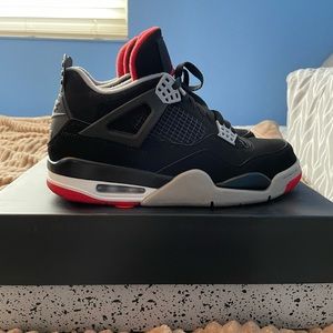 Nike Air Jordan Bred 4 Size 8